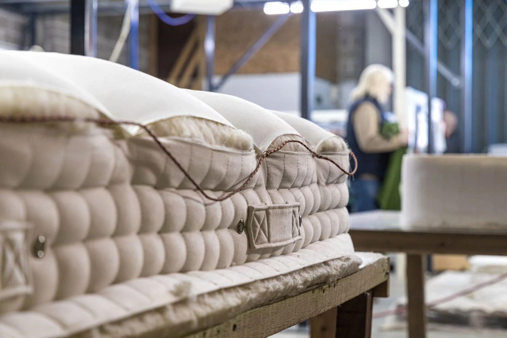 Exclusive Kirtonian 1200 Handmade Mattress Incorporating Luxurious Dartmoor Wool - Image 2